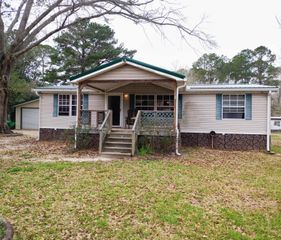 194 Thaxton Landing Rd, Anacoco, LA 71403
