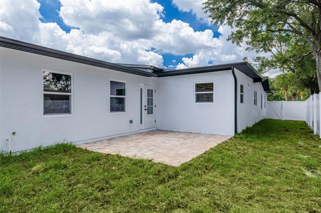 2528 4TH AVENUE S, St Petersburg, FL 33712