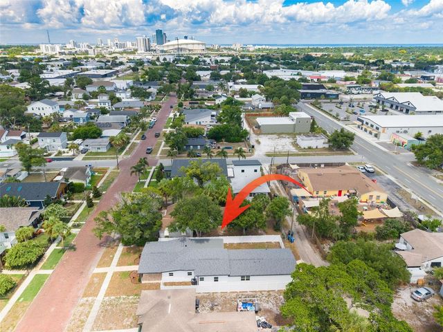2528 4TH AVENUE S, St Petersburg, FL 33712