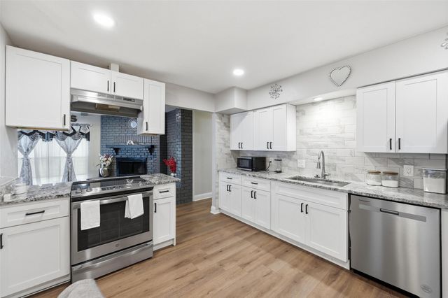 423 Charlotte Street, Duncanville, TX 75137