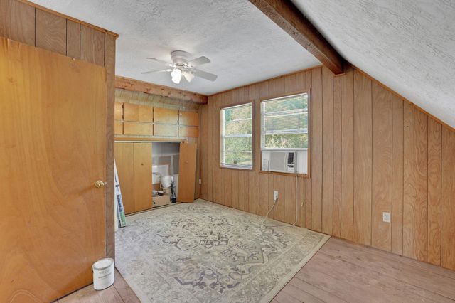 701 Mockingbird Hills, Livingston, TX 77351