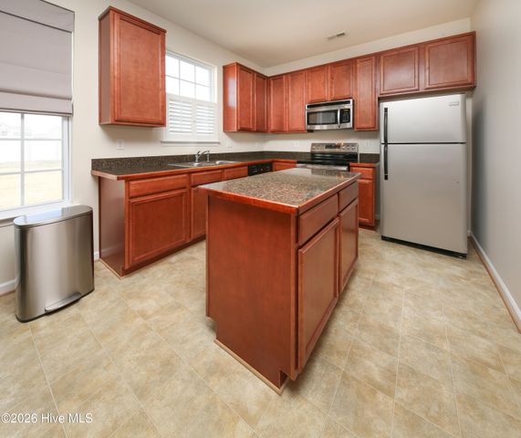 1400 Charlotte Street, Elizabeth City, NC 27909