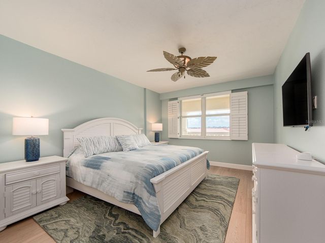 1370 GULF BOULEVARD 402, Clearwater, FL 33767