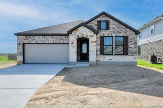 168 Heidi Hill, Castroville, TX 78253