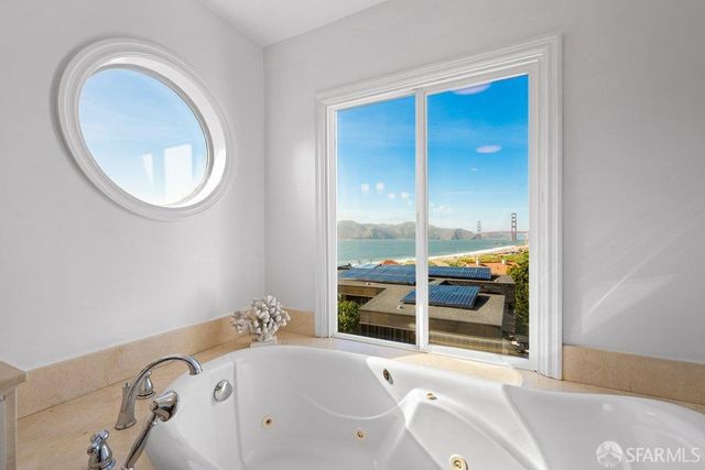 22 25th Avenue, San Francisco, CA 94121