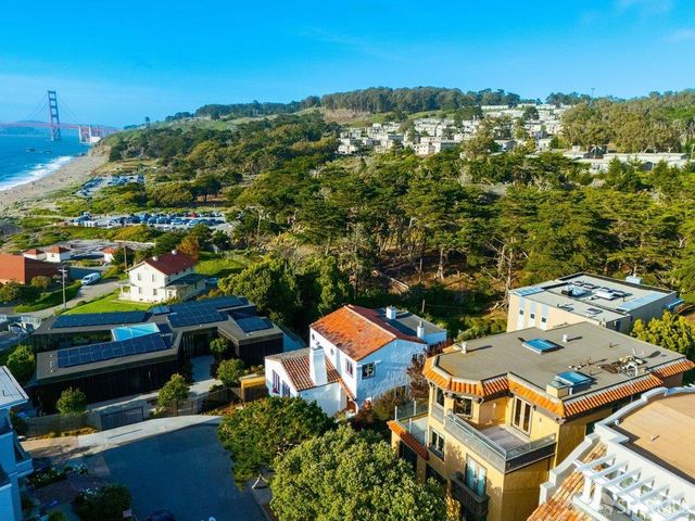 22 25th Avenue, San Francisco, CA 94121