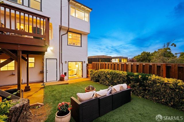 22 25th Avenue, San Francisco, CA 94121