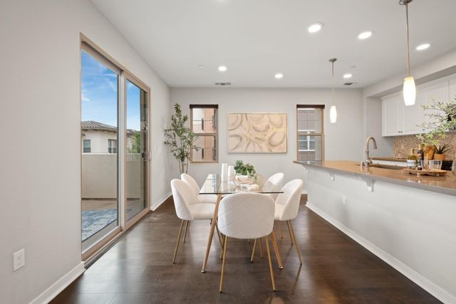 1071 Dewberry Place 102, San Jose, CA 95131