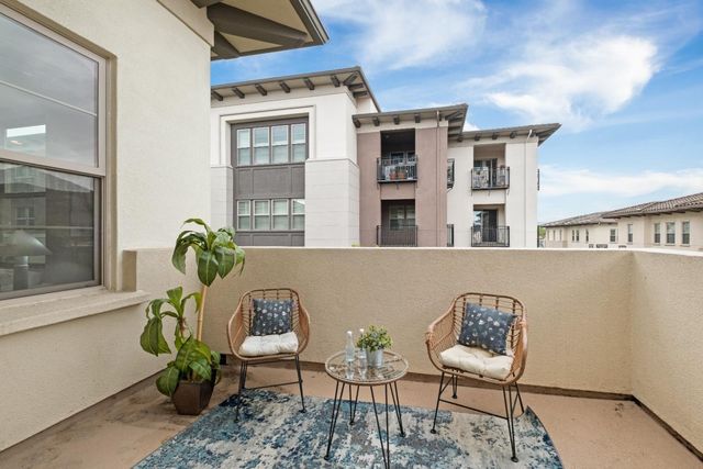 1071 Dewberry Place 102, San Jose, CA 95131