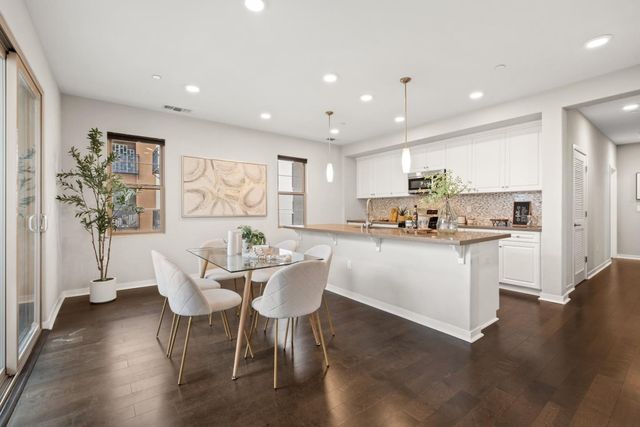 1071 Dewberry Place 102, San Jose, CA 95131