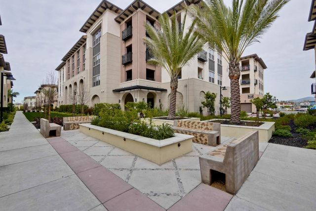 1071 Dewberry Place 102, San Jose, CA 95131
