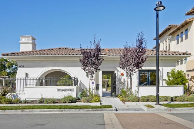 1071 Dewberry Place 102, San Jose, CA 95131