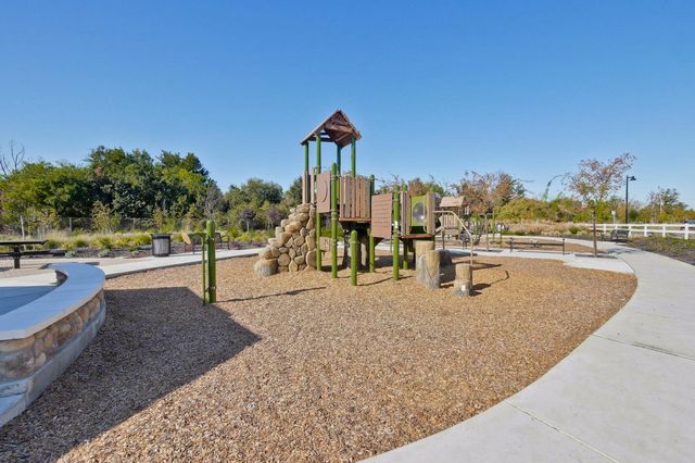 1071 Dewberry Place 102, San Jose, CA 95131