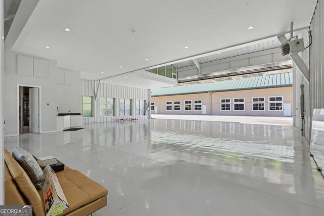 43 General Mitchell Drive M-10, Clayton, GA 30525