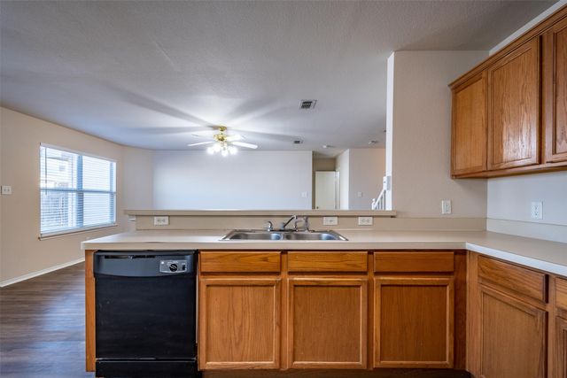 228 Memory Drive, Fort Worth, TX 76108