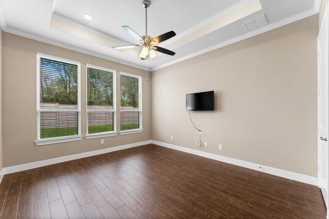 363 Connemara Drive, The Woodlands, TX 77382