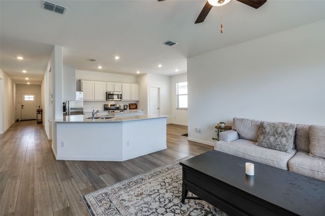 1443 Mesquite Lane, Princeton, TX 75407