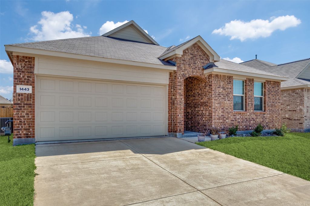 1443 Mesquite Lane, Princeton, TX 75407