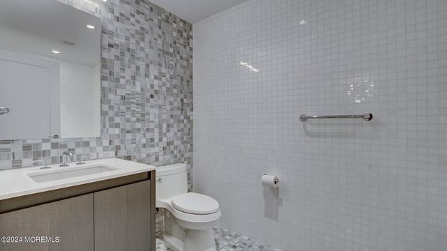 15 Morris Avenue 507, Long Branch, NJ 07740