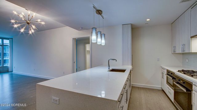 15 Morris Avenue 507, Long Branch, NJ 07740