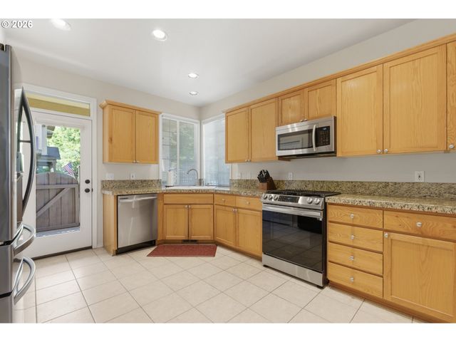 11132 Sw BARBER St, Wilsonville, OR 97070