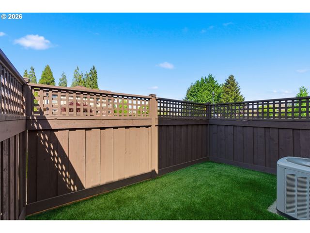 11132 Sw BARBER St, Wilsonville, OR 97070