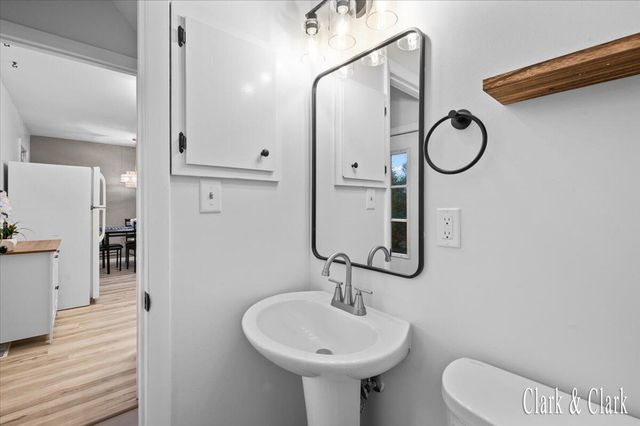 154 Homecrest Road, Battle Creek, MI 49037