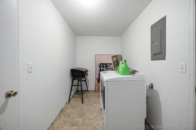 203 NW Church Street, Krebs, OK 74501