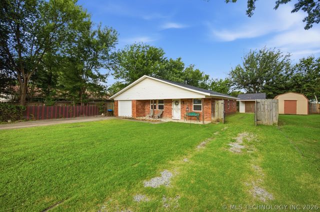 203 NW Church Street, Krebs, OK 74501