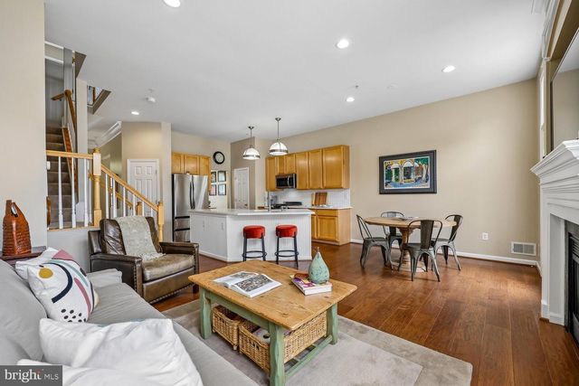 638 GATESTONE ST, Gaithersburg, MD 20878