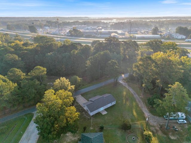 117 Hot Springs Drive, Caddo Valley, AR 71923