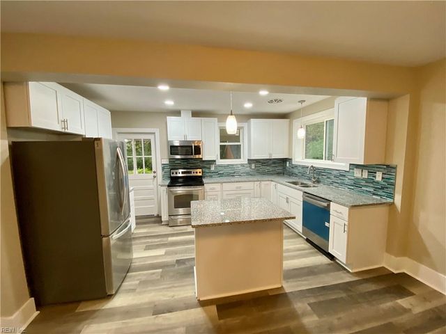 6754 S Quay RD, Suffolk, VA 23437