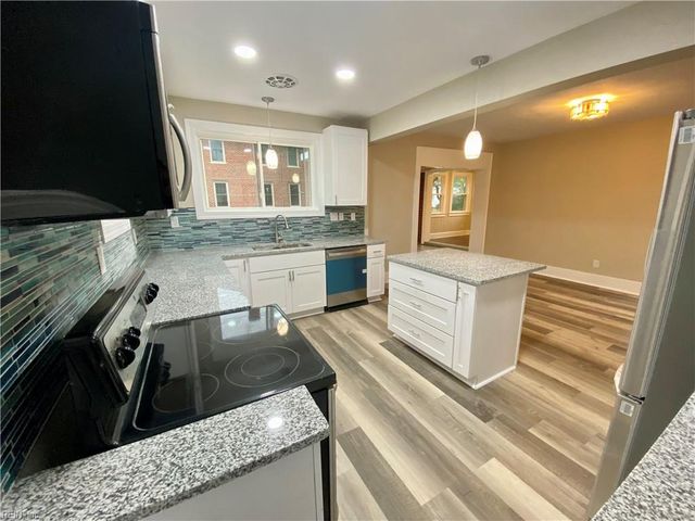 6754 S Quay RD, Suffolk, VA 23437