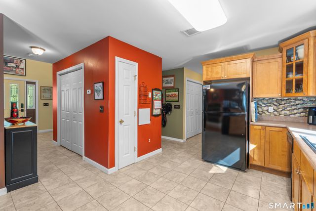 69 Pautipaug Hill Road, Sprague, CT 06330