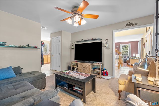 69 Pautipaug Hill Road, Sprague, CT 06330