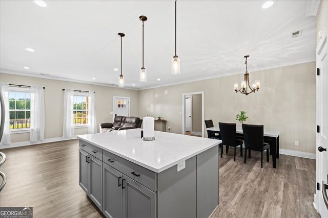 3182 Crow Road, Dalton, GA 30721