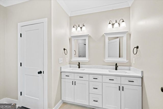 3182 Crow Road, Dalton, GA 30721