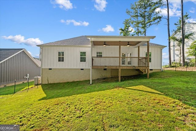3182 Crow Road, Dalton, GA 30721