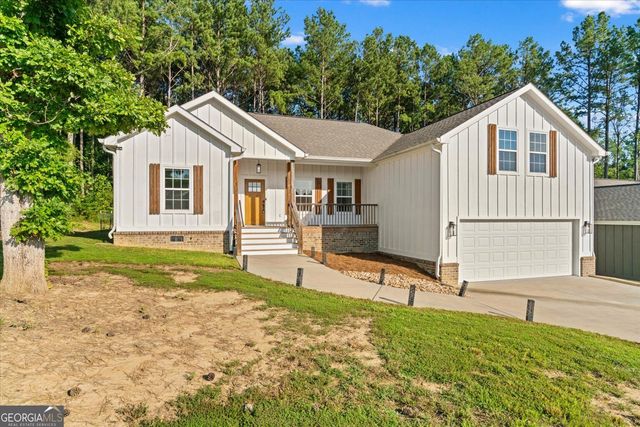 3182 Crow Road, Dalton, GA 30721