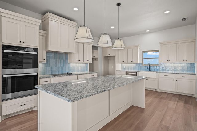 5513 County Road 6100, Lubbock, TX 79415