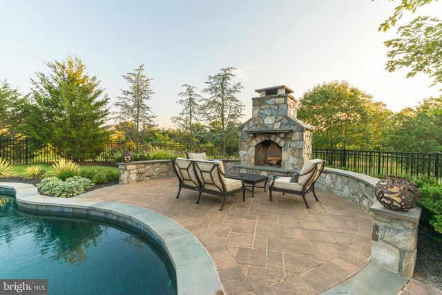 25604 TWELVE CEDARS CT, Chantilly, VA 20152