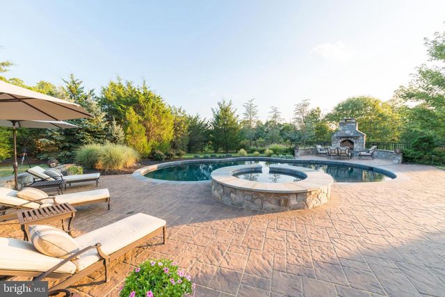 25604 TWELVE CEDARS CT, Chantilly, VA 20152