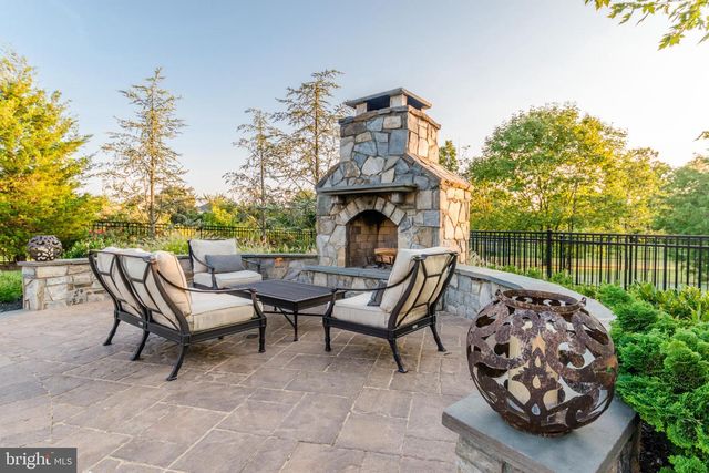 25604 TWELVE CEDARS CT, Chantilly, VA 20152