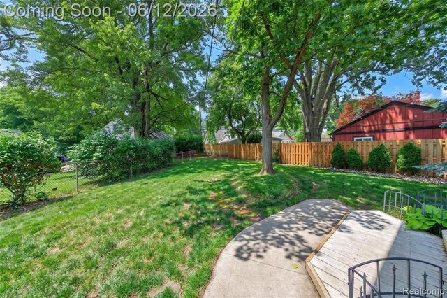 407 Waverley Avenue, Royal Oak, MI 48067