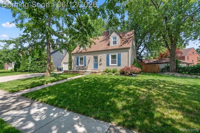 407 Waverley Avenue, Royal Oak, MI 48067