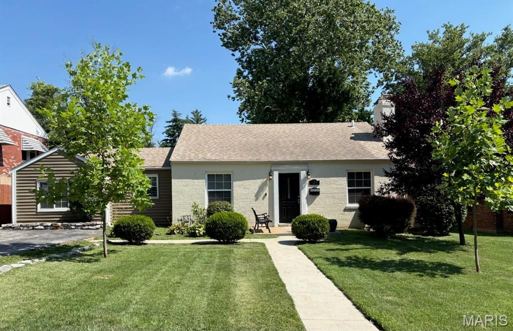 139 Robert Avenue, Ferguson, MO 63135