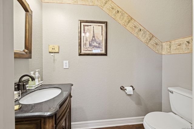 8510 Grapevine Pass, San Antonio, TX 78255