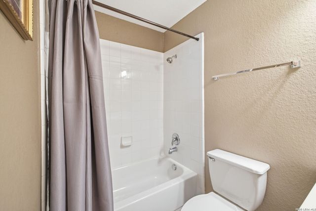 8510 Grapevine Pass, San Antonio, TX 78255