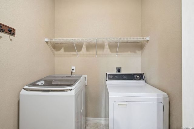 8510 Grapevine Pass, San Antonio, TX 78255