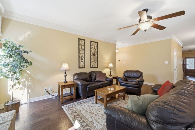 8510 Grapevine Pass, San Antonio, TX 78255